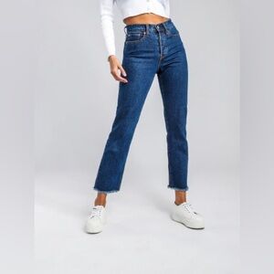 Levi’s Women’s 27 Wedgie Classic Blue Jeans Cut Off Hem Button Fly Cotton